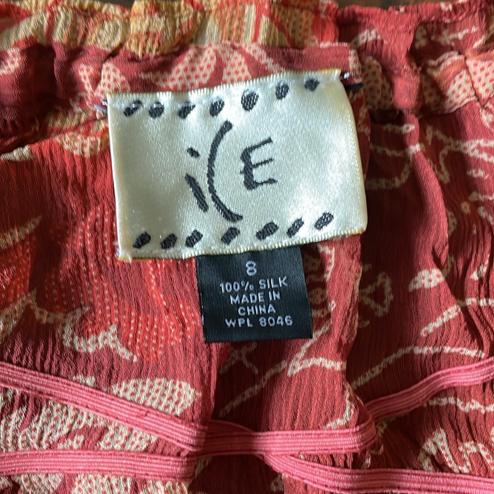 Special Pattern 100% Silk Blouse - image 3